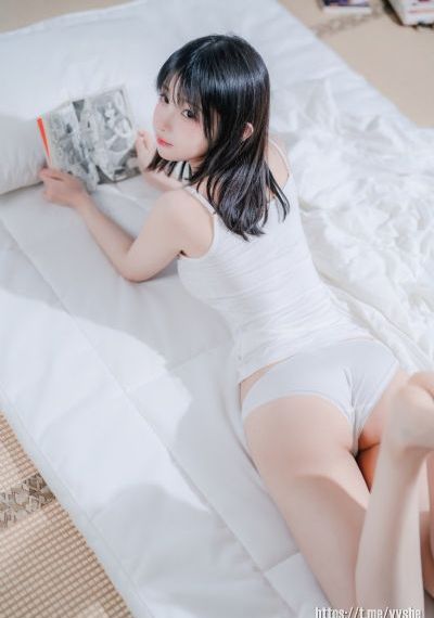 欧美色奶奶网站_720高清完整版播放
