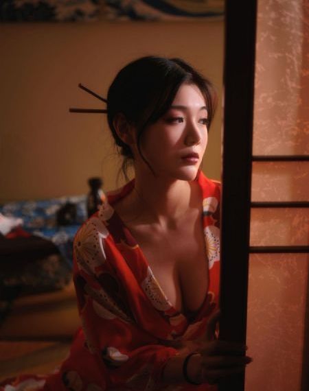 欧美偷拍电影图片小说_2022在线观看